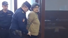 Russian hairdresser jailed over neighbour claim of spreading fake news