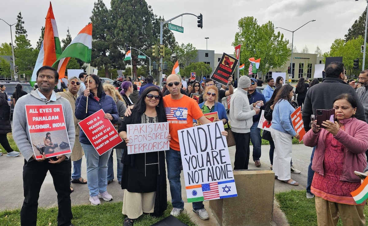 Massive Protests In US, France, England, Germany Against Pahalgam Attack