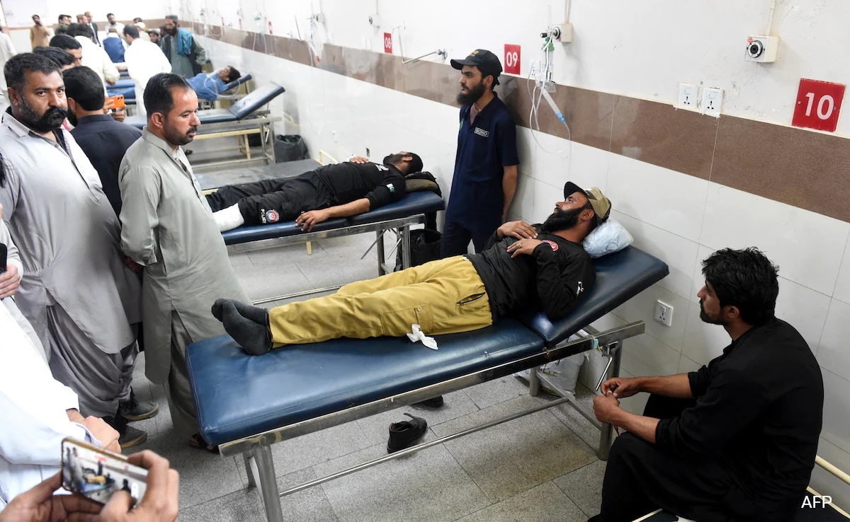 ISIS Takes Blame For Pakistan Bomb Blast Killing Three Policemen