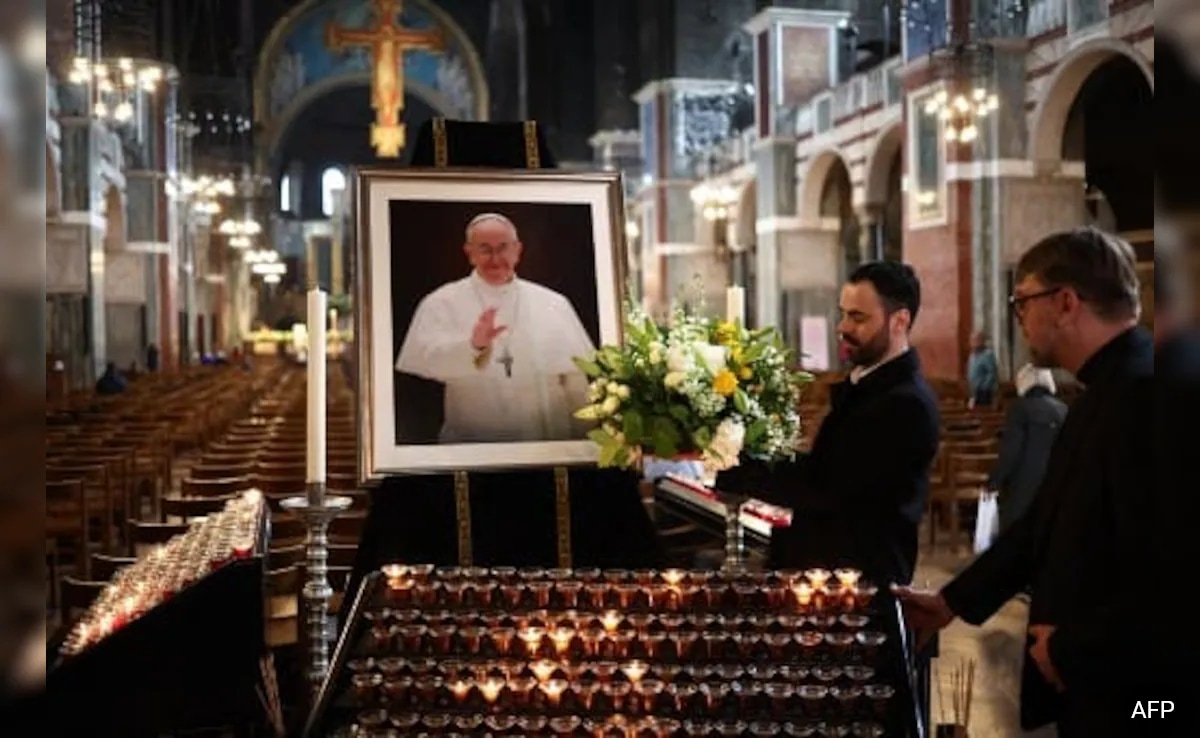 Updates: Tributes Pour In As Pope Francis Dies At 88 On Easter Monday