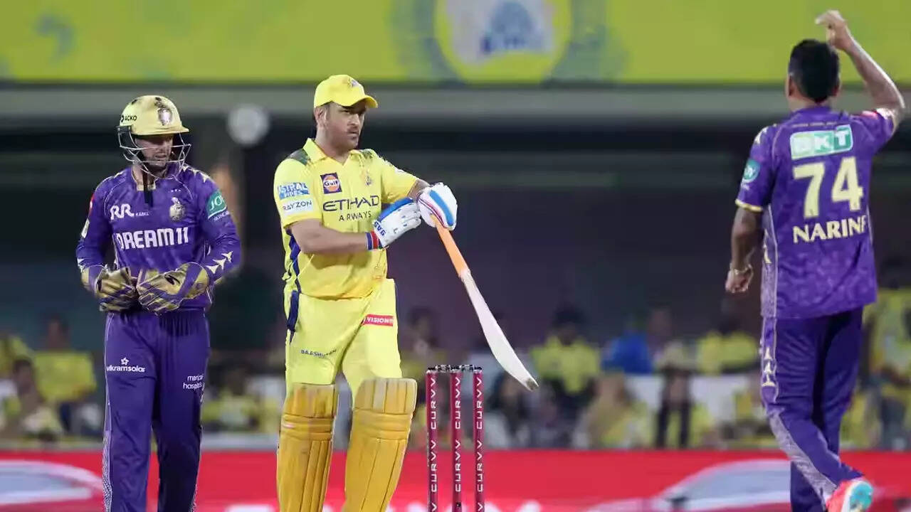 Controversy erupts! MS Dhoni given out despite clear UltraEdge spike