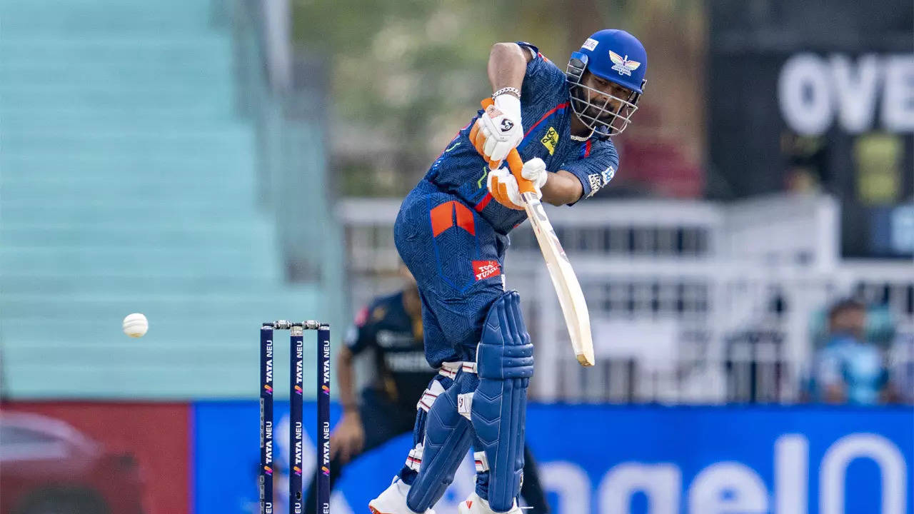 First time in 1108 days! Rishabh Pant walks out to open in T20s
