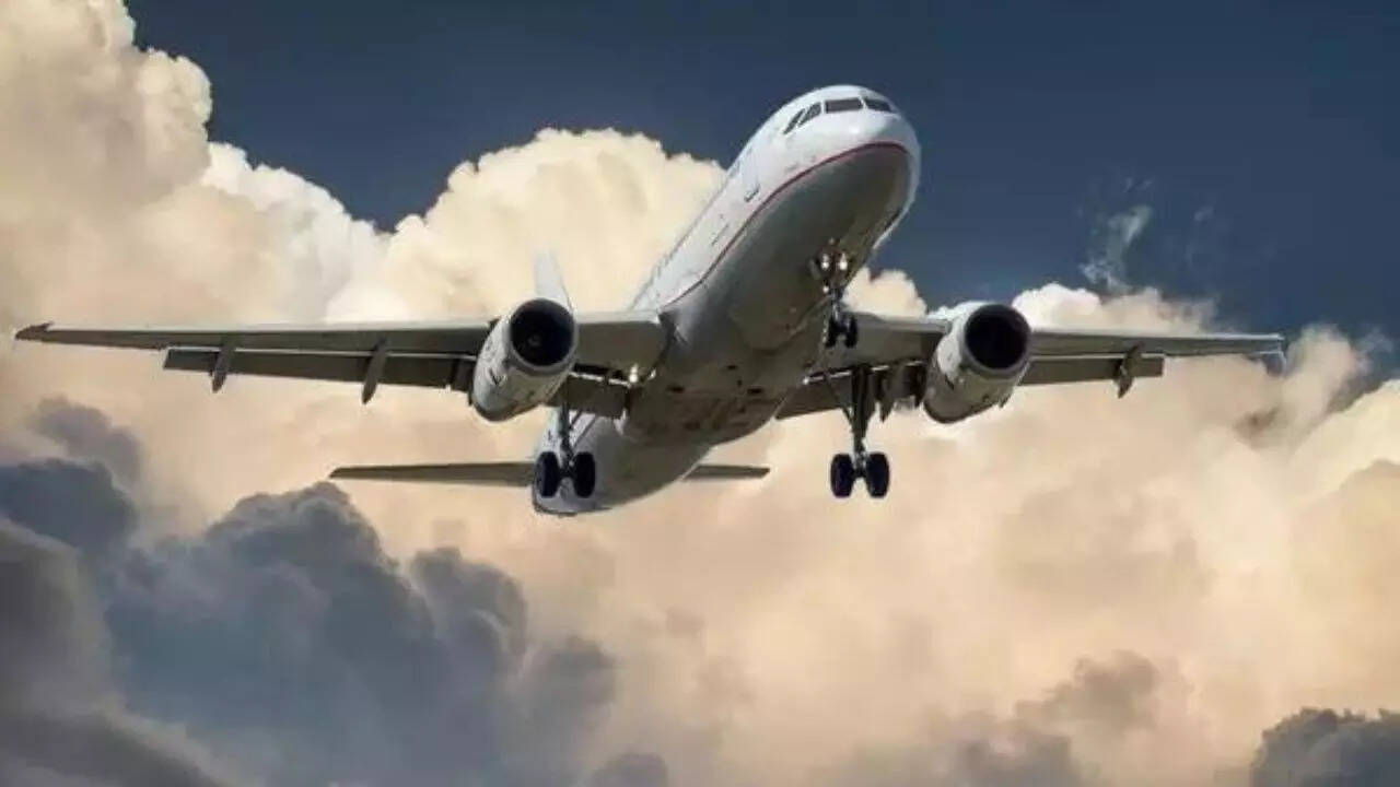 45-minute storm blows into 400-flight chaos at IGI