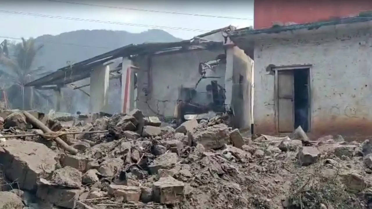 8 dead, 7 injured in explosion at firecracker unit in Andhra Pradesh