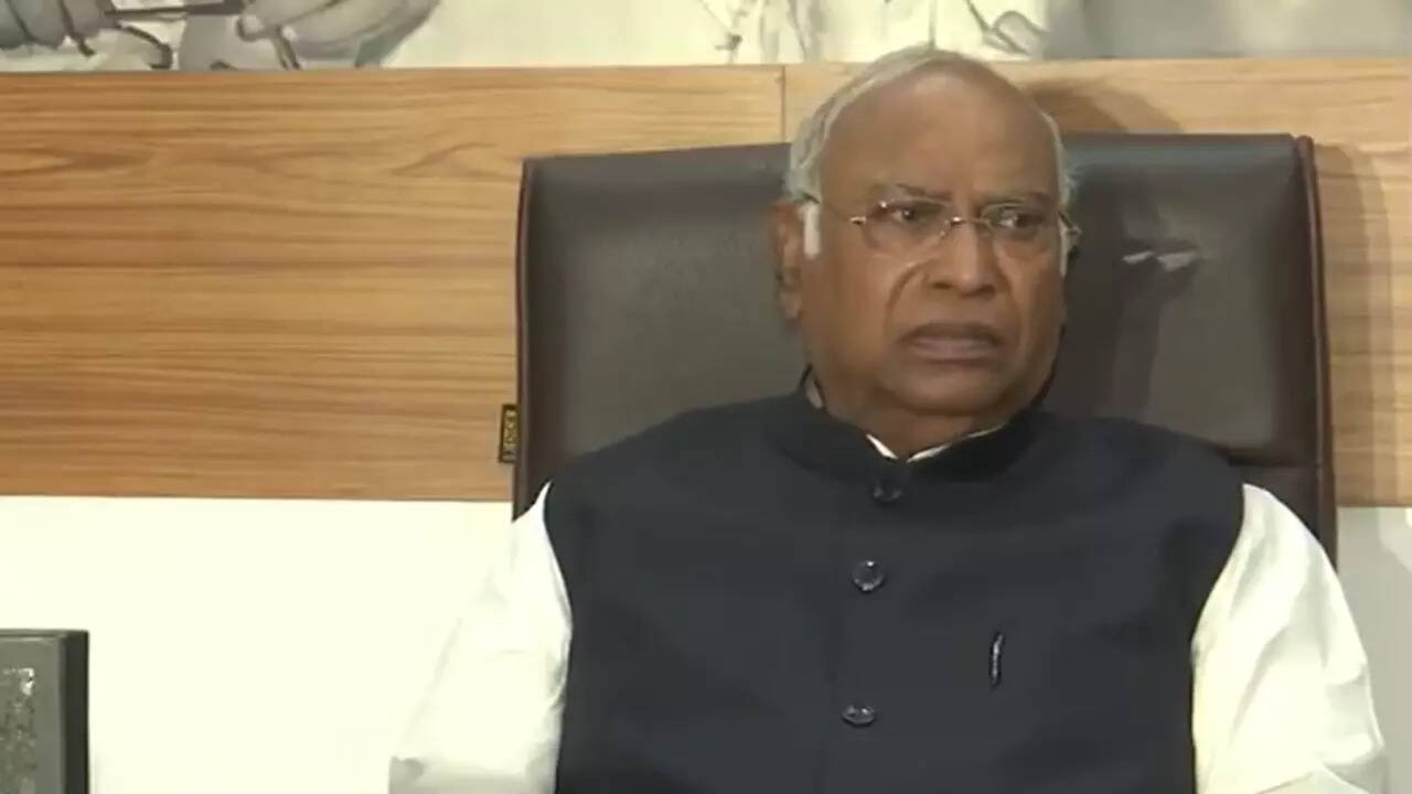 ‘Spreading rumours’: Kharge slams Centre over Waqf Act, National Herald case