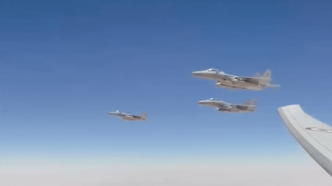 Royal escort: Saudi fighter jets escort PM Modi’s plane – Watch