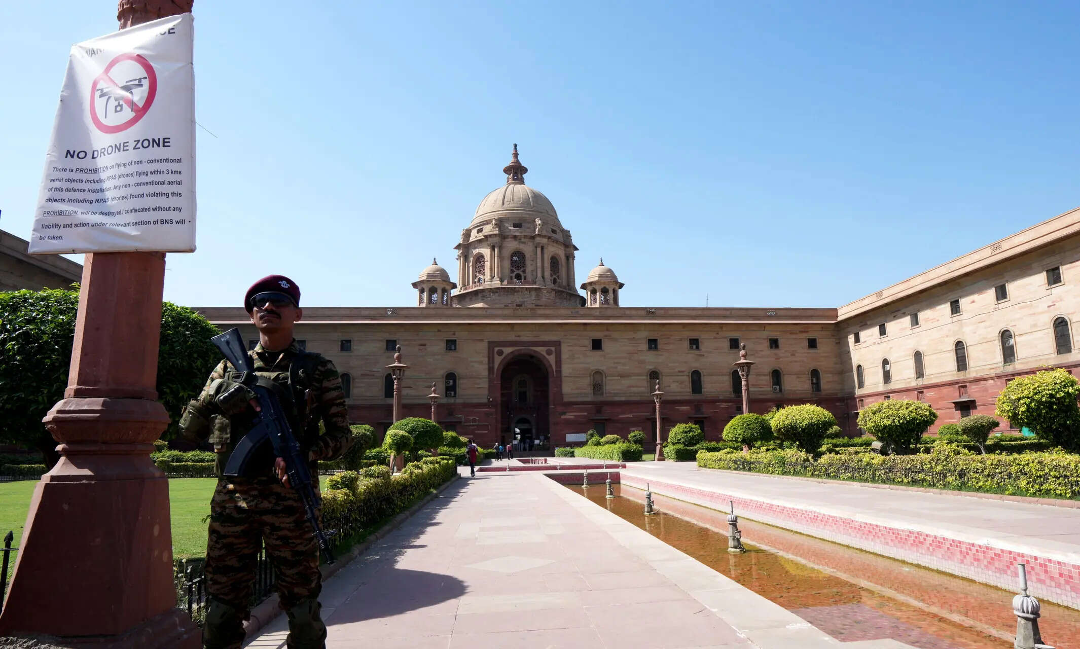 All Pakistan nationals ordered to leave India within 72 hrs