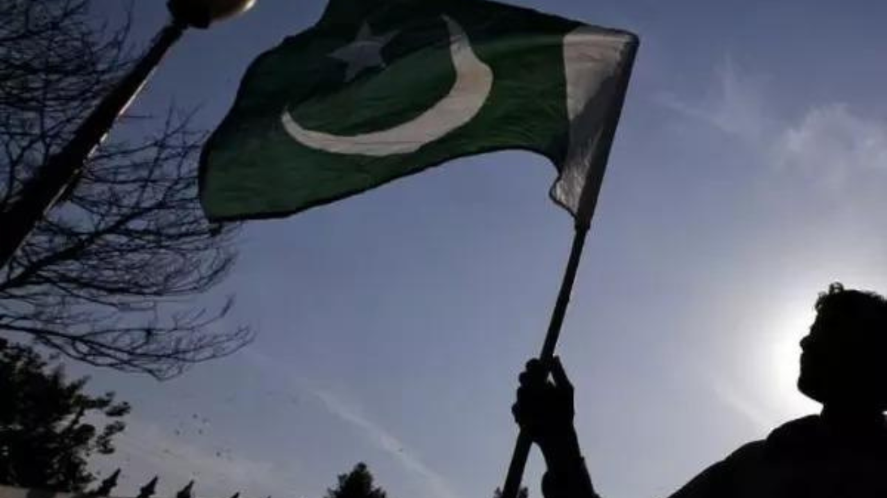 ‘Provocative, communal content’: Govt bans 16 Pakistan YouTube channels