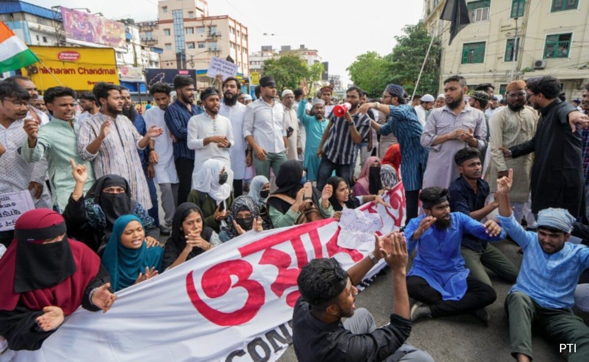 “You Cannot Rewrite The Past”: Supreme Court To Centre During Waqf Hearing