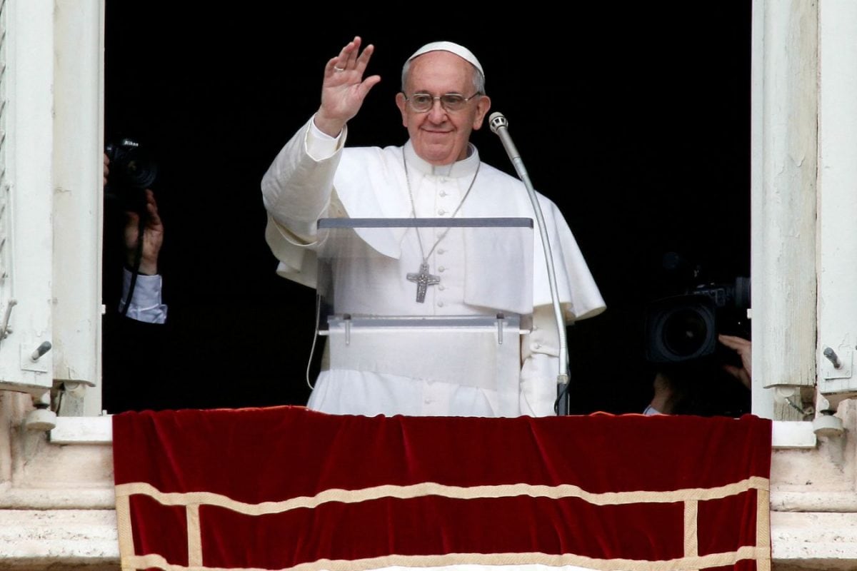 News18 Evening Digest: Pope Francis Dies At 88, US Vice President JD Vance On 4-Day India Visit & Other Top Stories