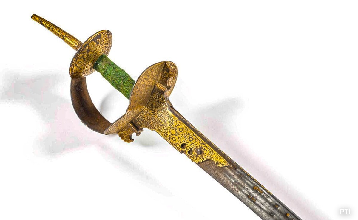 Maharashtra Acquires Raghuji Bhonsle’s Sword For Rs 47 Lakh At London Auction