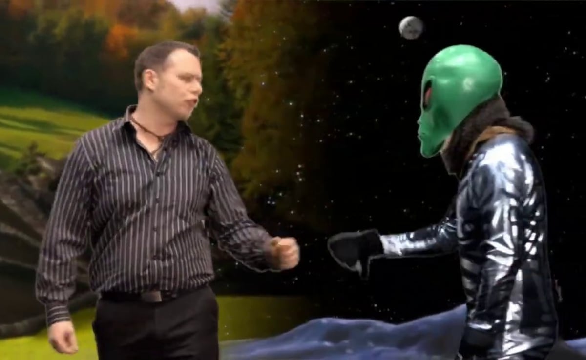 Canada Candidate Who Flew On Goose, Killed Dragon, Then Fistbumped Alien