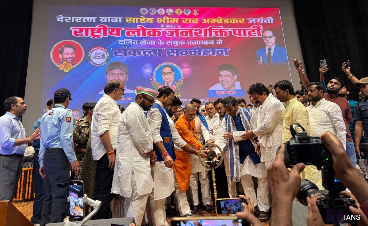 Union Minister Pashupati Paras Breaks Ties With NDA, To Contest Bihar Polls Alone