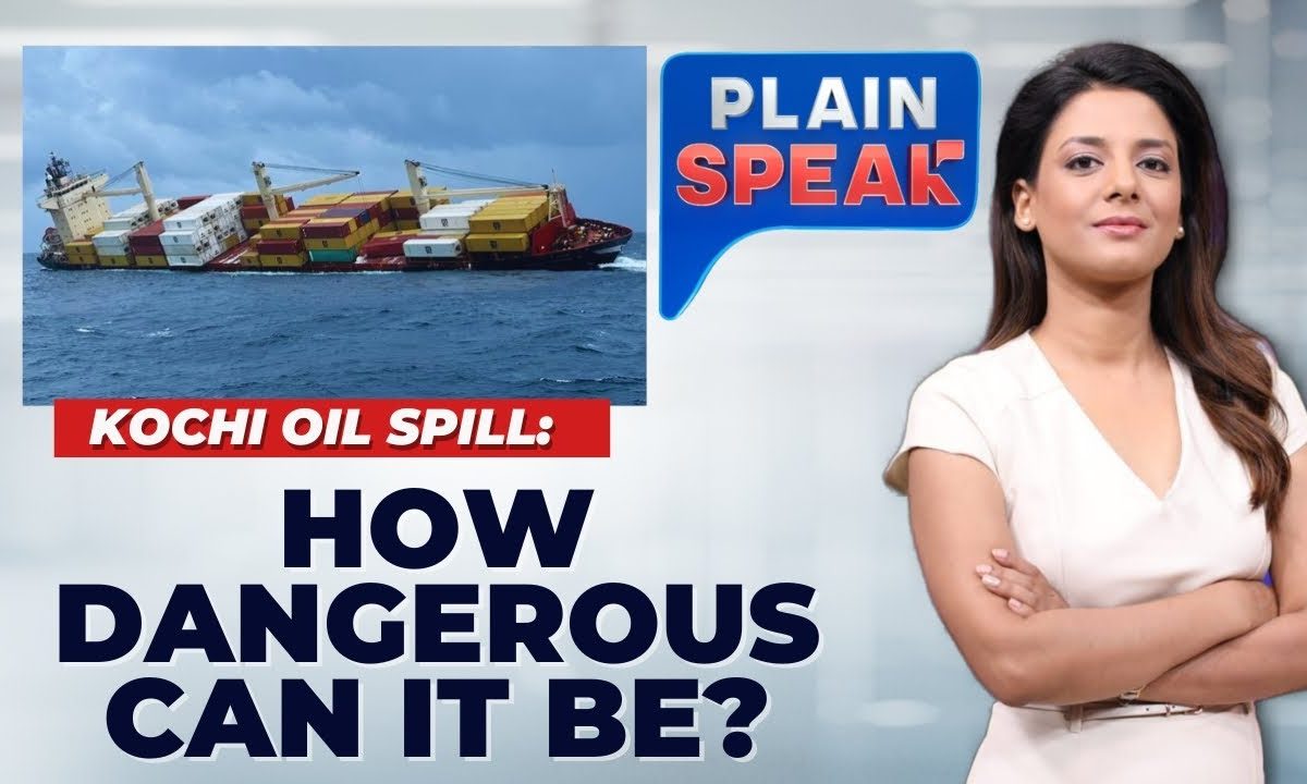 How The Sinking Of A Ship Near Kerala Coast Has Raised Oil Spill Concerns | Explained #plainspeak