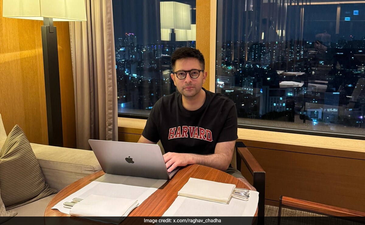 “I Wear My Colours”: Raghav Chadha Backs Harvard After Trump’s Foreign Students Ban