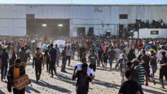 Gaza warehouse broken into by ‘hordes of hungry people’, says WFP