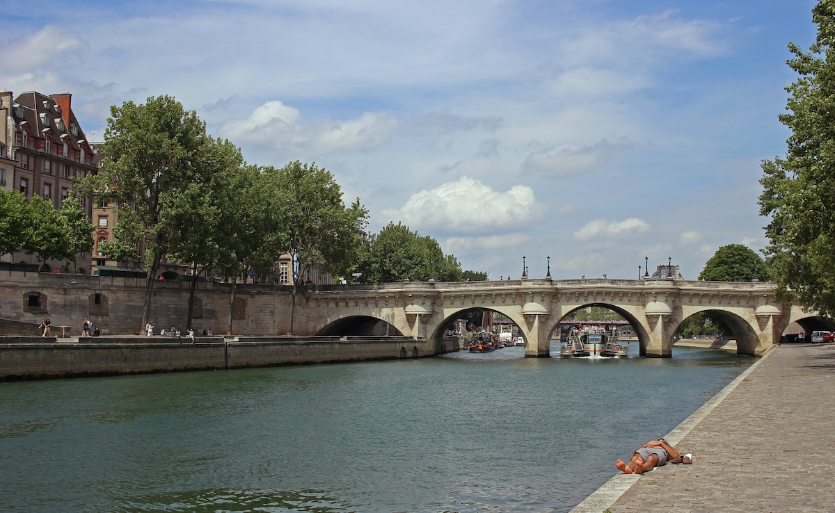 Paris To Keep Key Olympics Promise, Allow Swimming In Seine From July