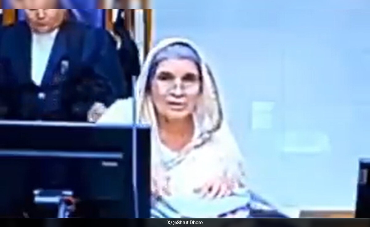 Woman, Accused Of Killing Husband, Puts Chemistry Professor Hat On In Court