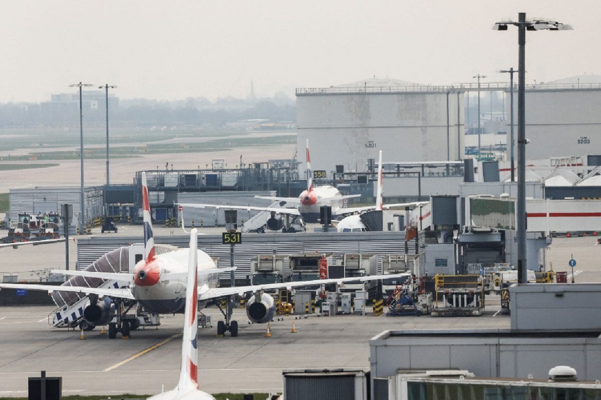 25 Airports Temporarily Closed Amid India-Pakistan Tensions | Check List