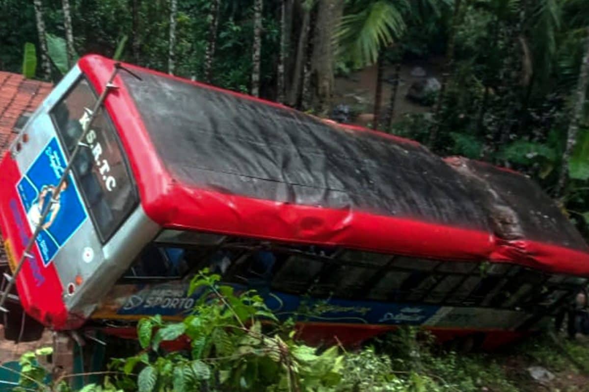 Bengaluru: 1 Dead After Bus Hits Two-Wheelers, Falls Into Drain; CCTV Video Surfaces