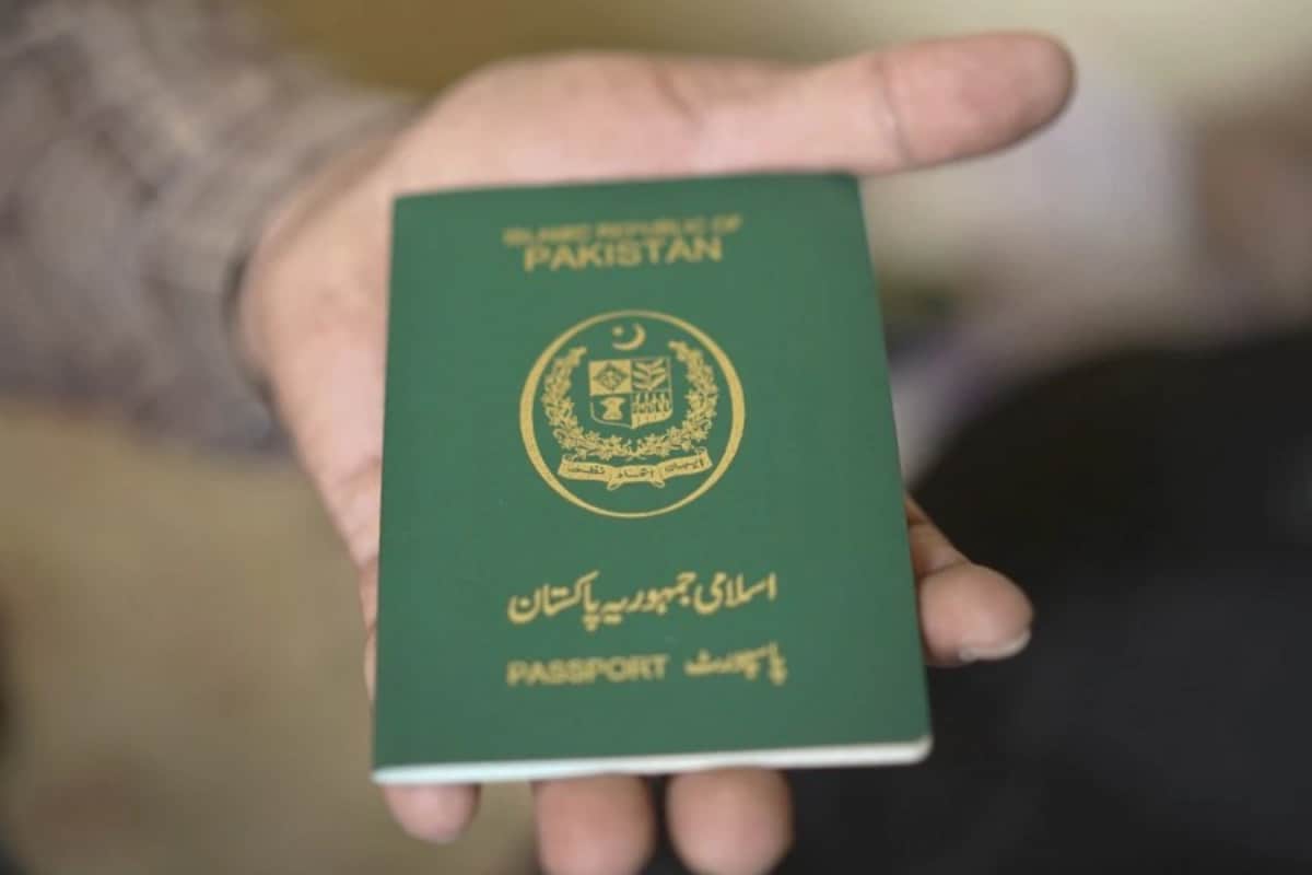 ‘Reapply Or Leave’: India Issues Fresh Directive For Pakistanis On Long-Term Visa