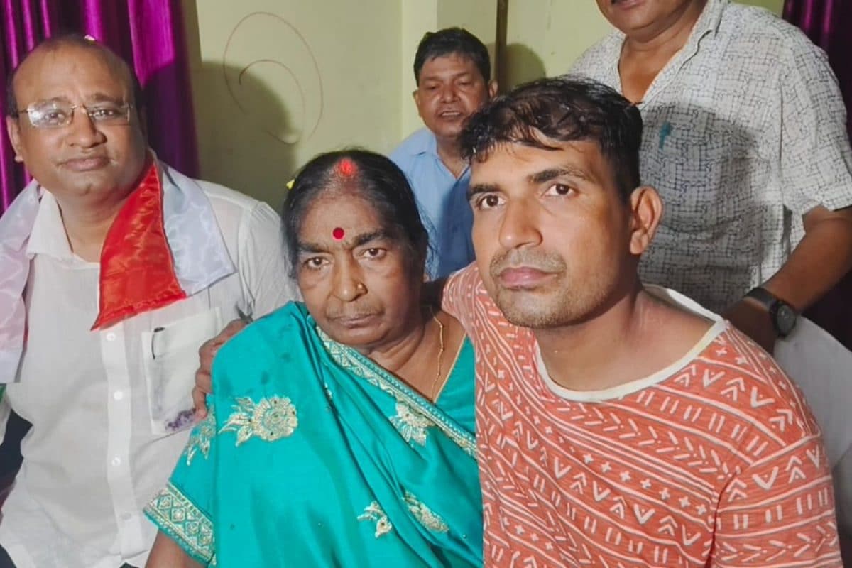 BSF Jawan Purnam Shaw Returns Home In Bengal After Being Detained By Pakistan Rangers