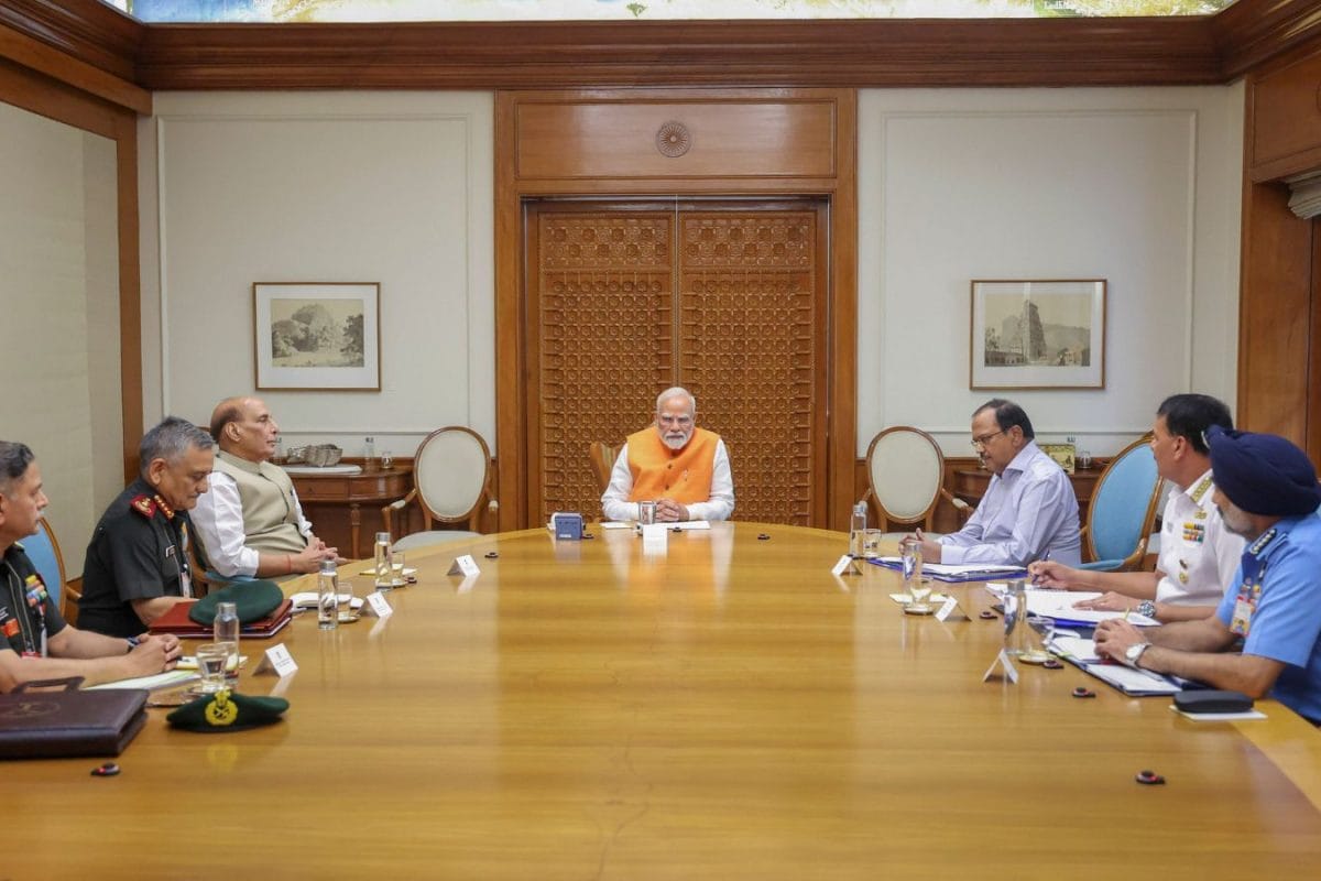 PM Modi Meets Service Chiefs, Rajnath Singh’s Bold Message: Indication Of Major Action After Pahalgam?