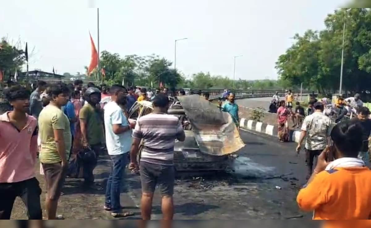 Car Explodes In Jharkhand’s Jamshedpur, Driver Burnt To Death