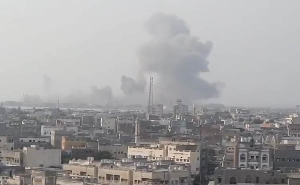 Watch: Israel Attacks Ports In Yemen, Threatens To ‘Hurt’ Houthi Leaders