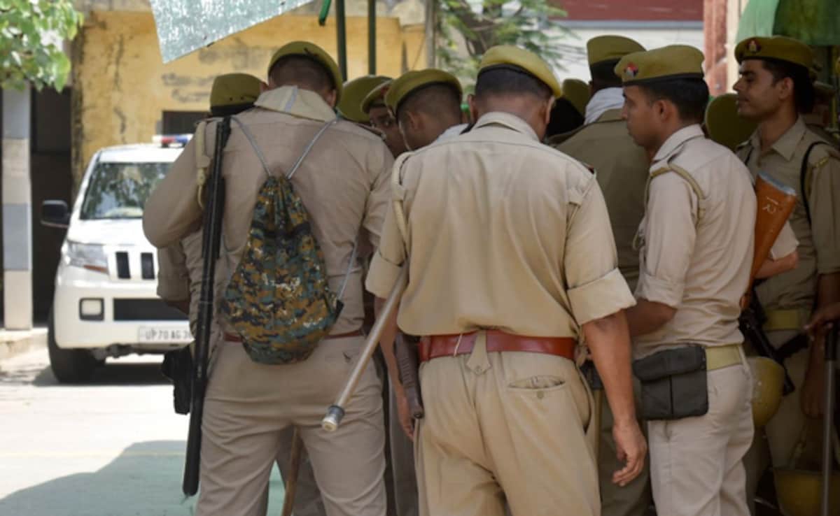 40-Year-Old ASHA Worker’s Body Found In UP, Rape Suspected: Cops