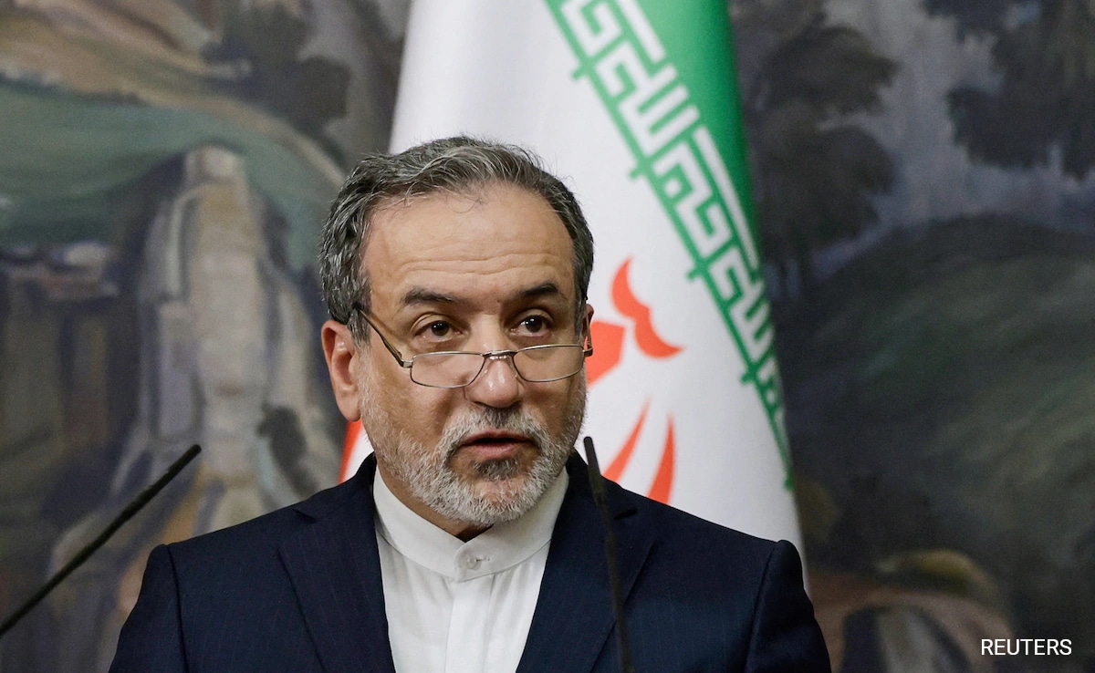 Iran Will Not Back Down From Nuclear Rights, Foreign Minister Says