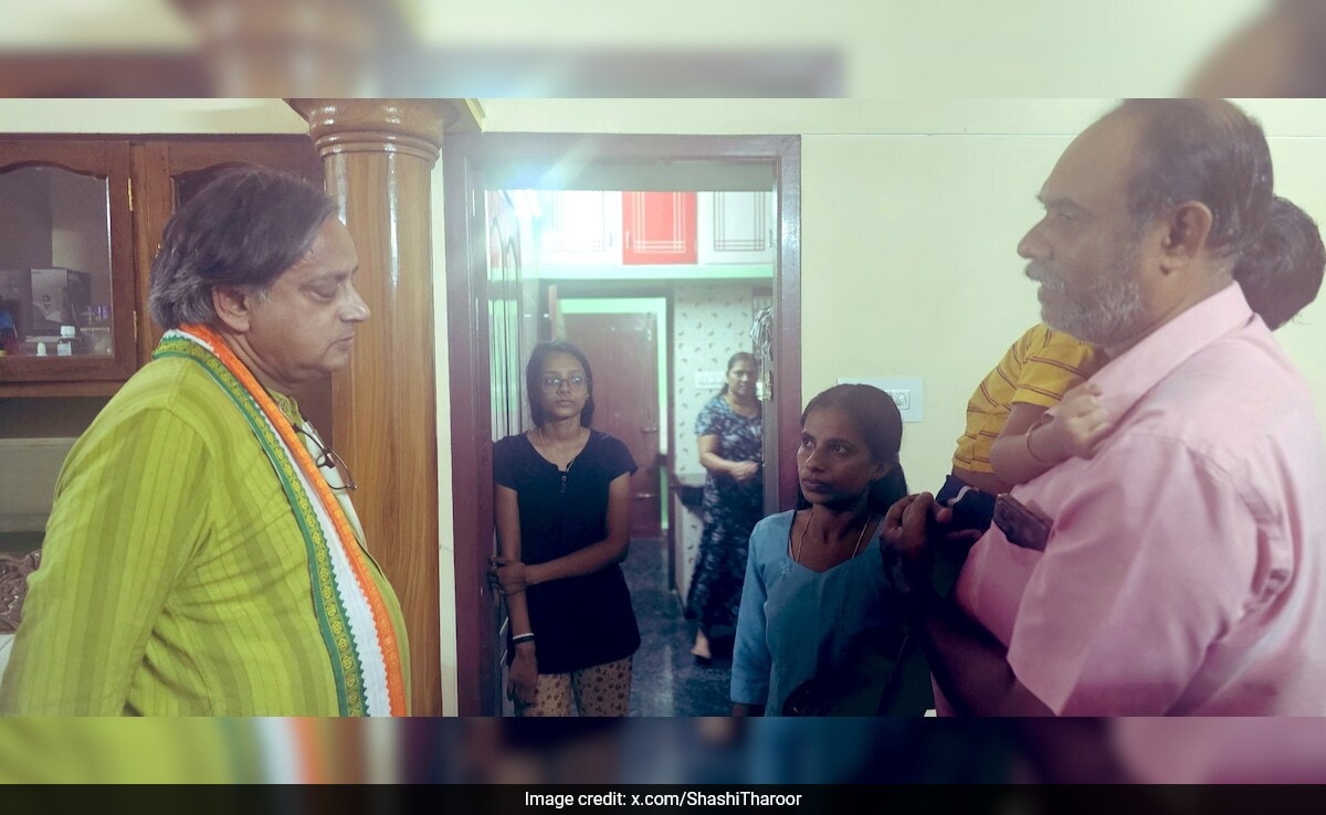 Shashi Tharoor’s “Painful” Post After Meeting Families Of Accident Victims