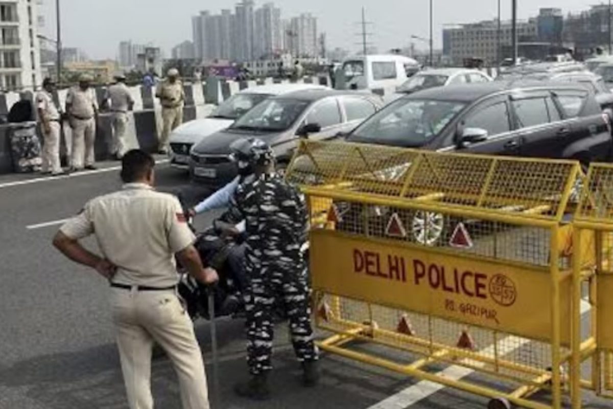 Delhi Traffic Police Issues Advisory For SRH vs KKR IPL Match | Check Diversions