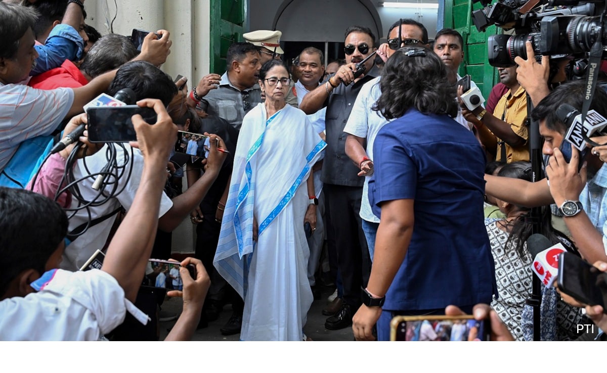 “Not Riots, We Want Peace”: Mamata Banerjee In Violence-Hit Murshidabad