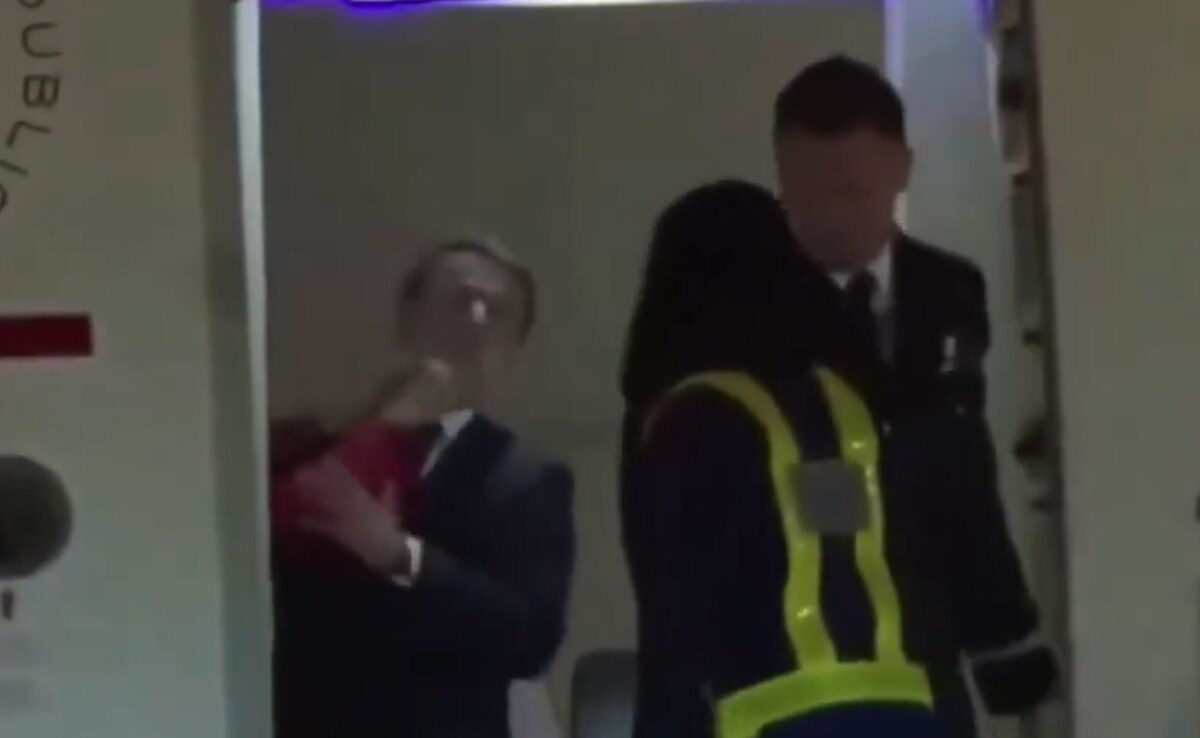 French President Macron’s Dramatic Aircraft Video Shows “Squabble” With Wife