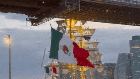 Watch: Mexican navy ship crashes into NYC’s Brooklyn Bridge; two killed