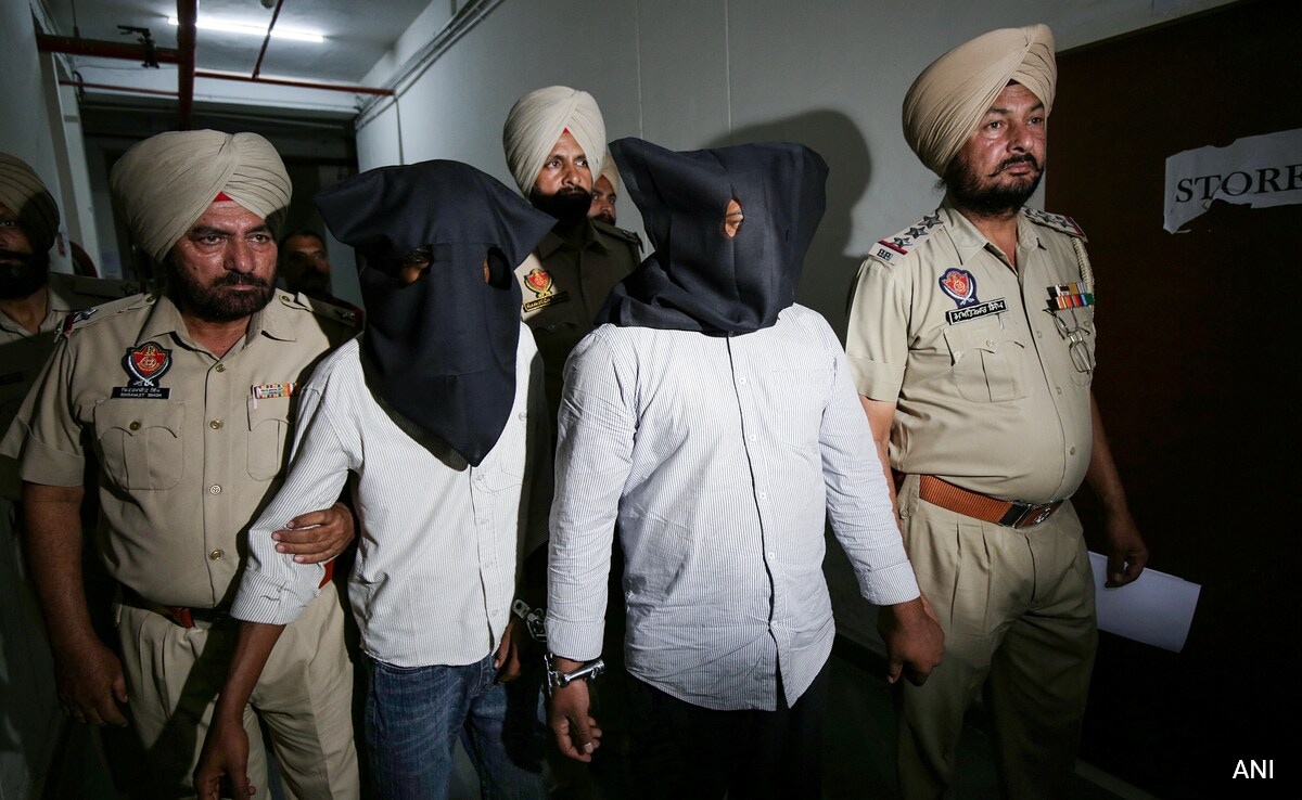 Punjab Police Arrest 2 For Allegedly Spying, Leaking Military Info To Pak ISI