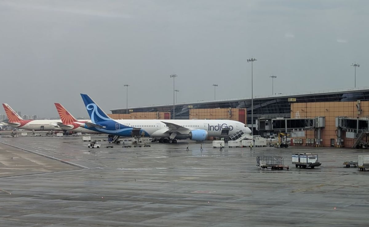 Government Extends Closure Of 24 Airports Until May 15 Amid India-Pak Tensions