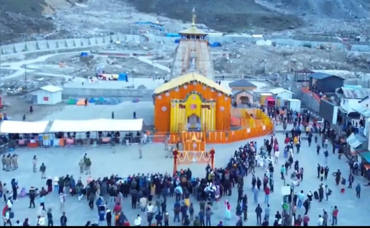 Over 30,000 Pilgrims Visit Kedarnath Dham On 1st Day
