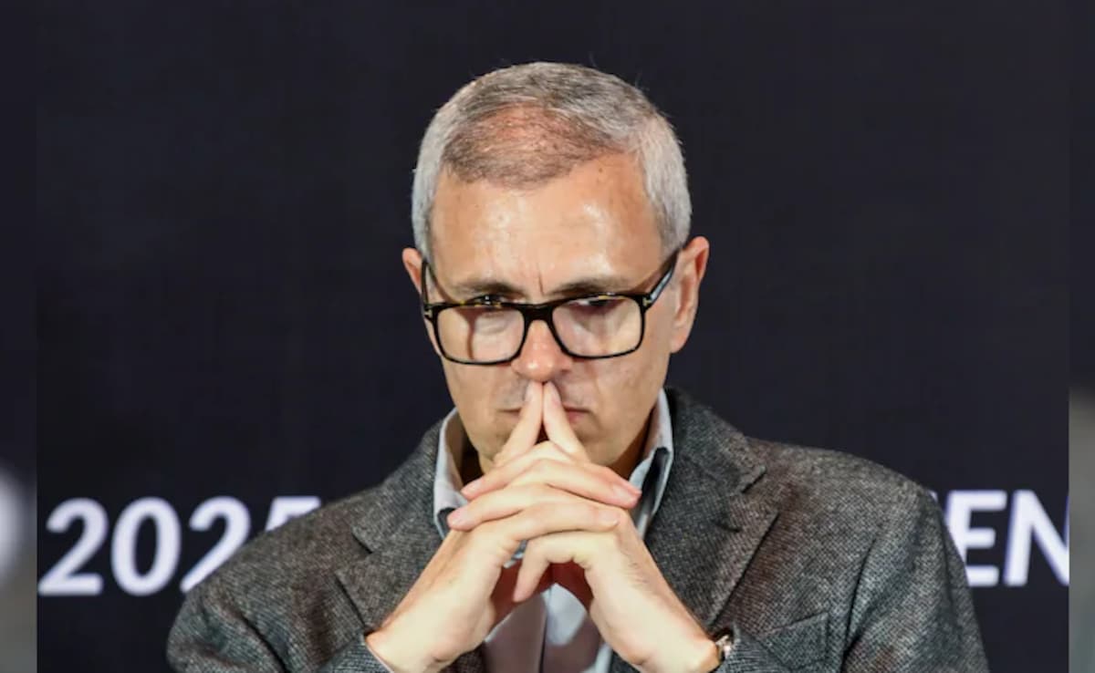 “Not Sure How…”: Omar Abdullah Slams IMF For  Billion Loan To Pak