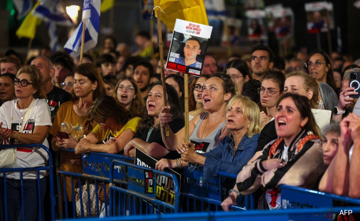 “End This”: Thousands Rally In Israel On 600th Day Of War