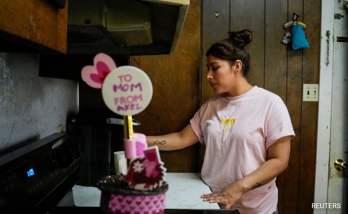 Low Income Migrants Slapped With .8m Fine By US Immigration Officials