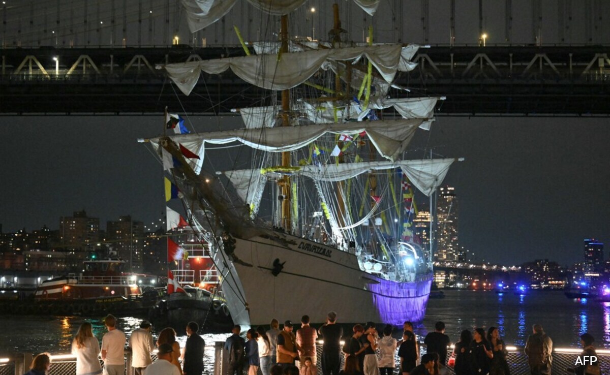 Explained: How Mexican Navy Ship Collided With Brooklyn Bridge In New York