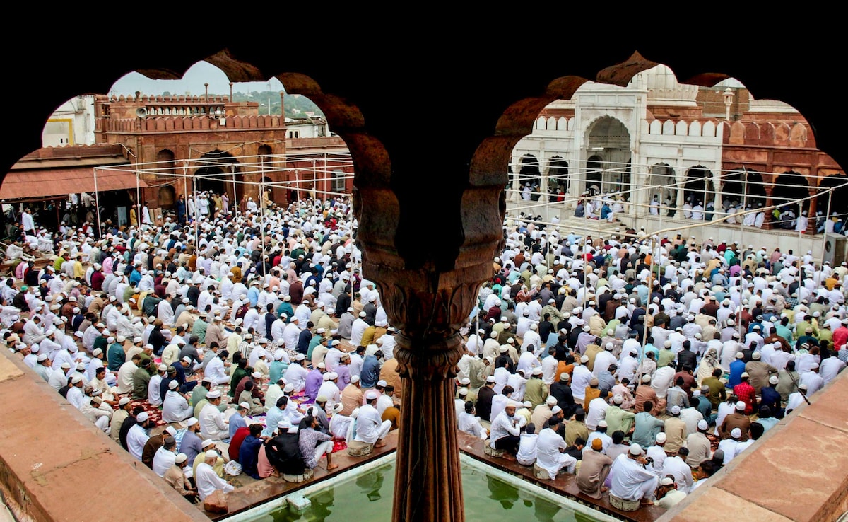 “May This Festival Inspire Harmony”: PM Modi Extends Eid Greetings