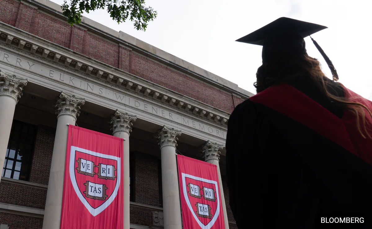 Harvard Wins Reprieve From Trump’s Foreign Student Ban