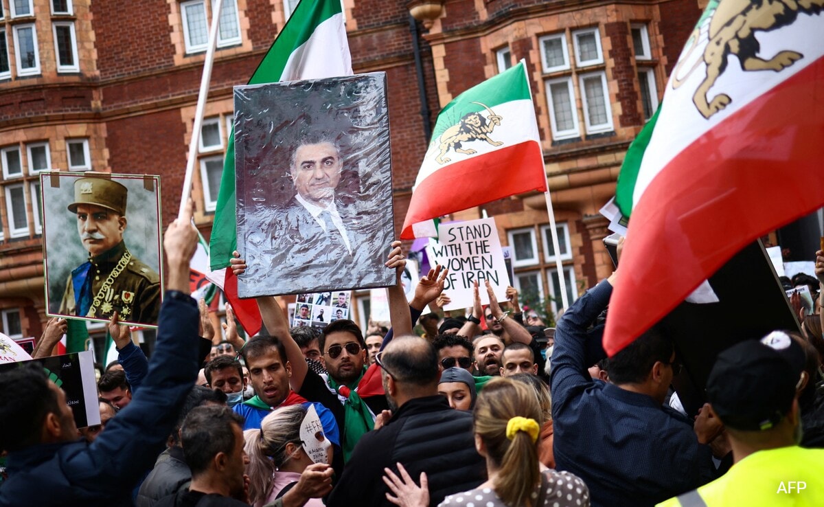 Opinion: Opinion | Why Iranians Are Standing With Their Regime – Even When They Hate It