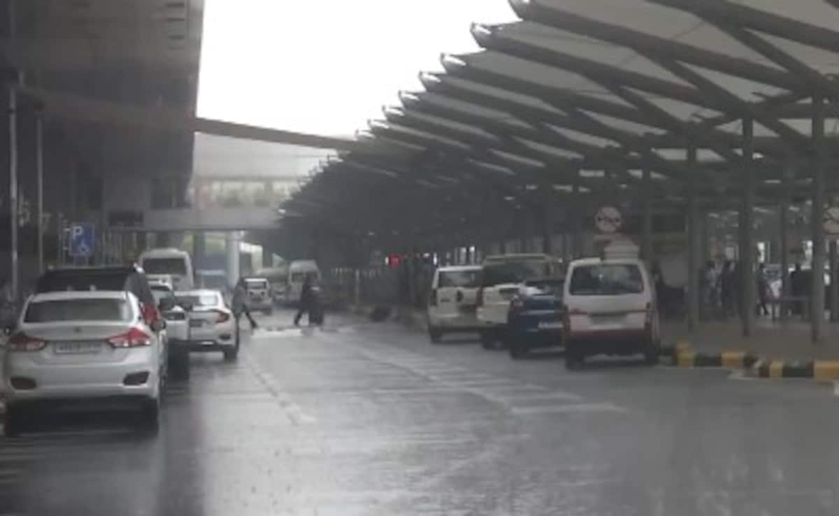 Pre-Monsoon Rain In Parts Of Delhi, Nearby Areas, Brings Down Heat