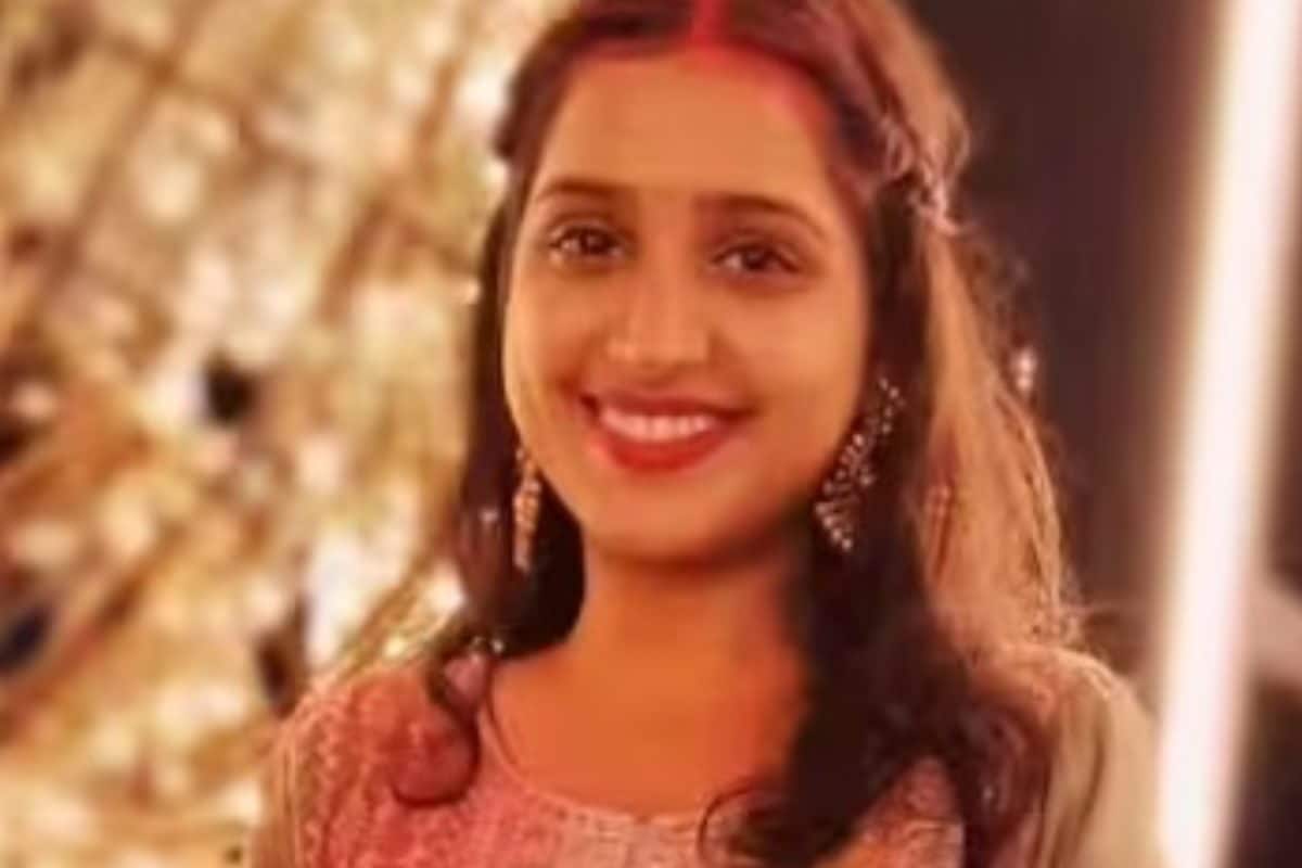 Entire Village Mourns Maithili’s Demise, She Was First Cabin Crew From Maharashtra’s Nhava