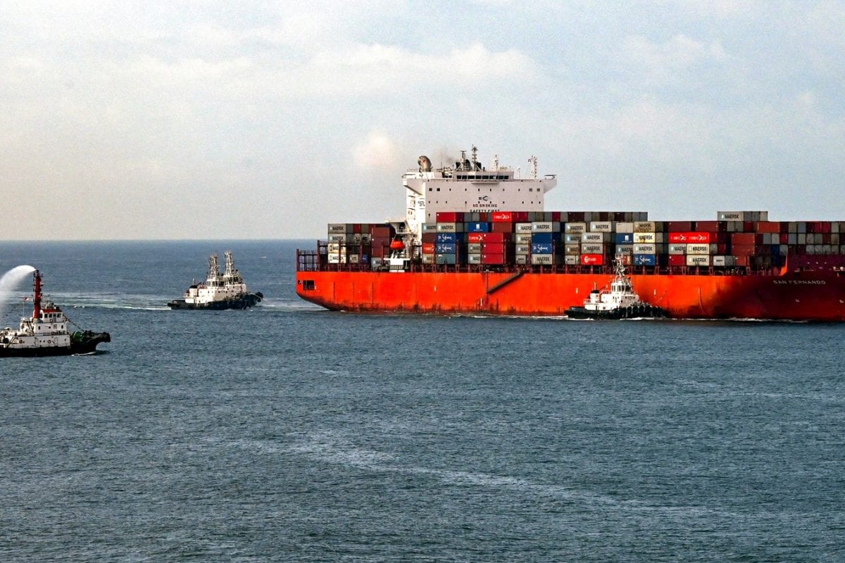 Pakistani Importers Grapple With Shipping Delays, Cost Surge After India’s Cargo Ban