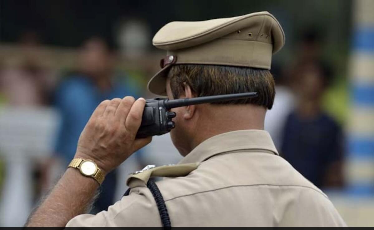 Rape Accused Brought To UP Court For Hearing, Escapes From Custody